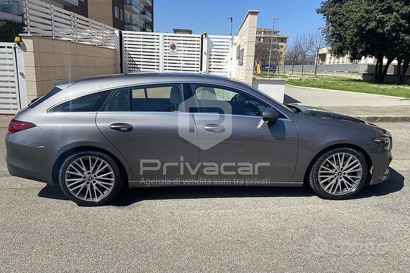 Usata Mercedes CLA180 Shooting Brake 136 CV (100 kW) 2023 Grigio Station wagon
