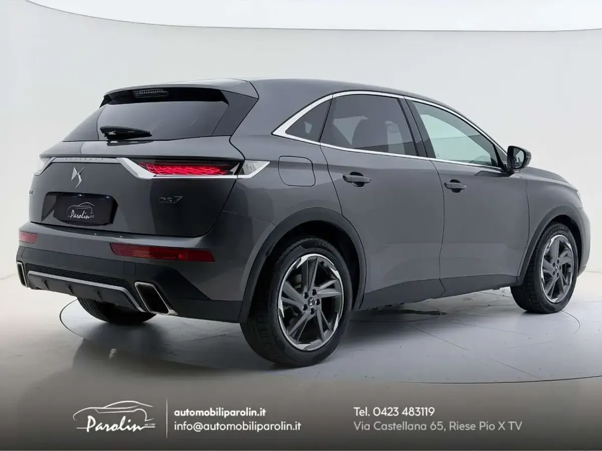 Usata DS Automobiles DS7 Crossback Business 224 CV (164 kW) 2021 Grigio platino SUV