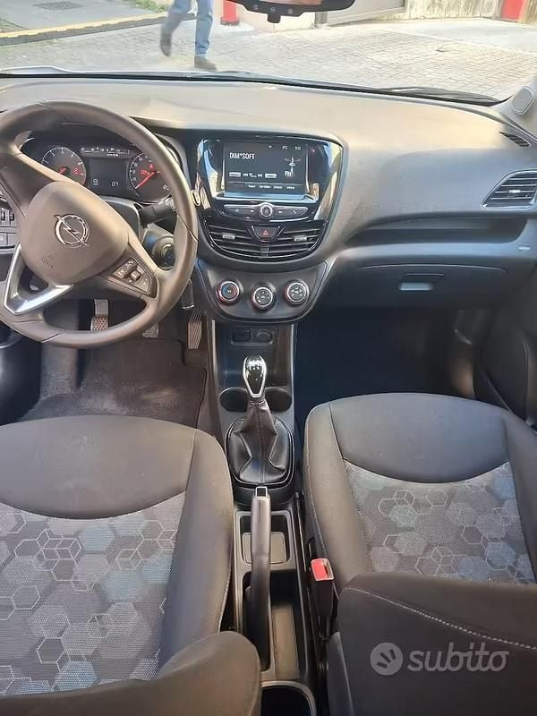 Usata Opel Karl Rocks S 75 CV (55 kW) 2018 Bianco Utilitaria