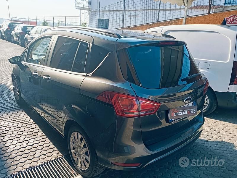Usata Ford B-MAX Business Edition 95 CV (69 kW) 2016 Grigio Monovolume