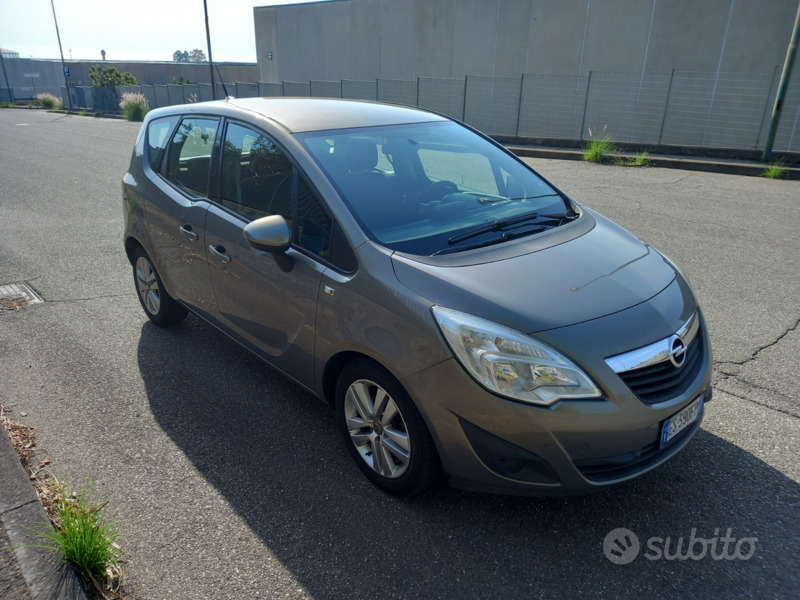 Usato 2010 Opel Meriva 1.2 Diesel 95 CV (6.500 €)