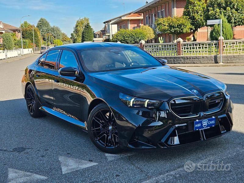 Nero Usata 2025 BMW M5 Tre volumi | 139.900 € (Super prezzo) - Immagine 1/4
