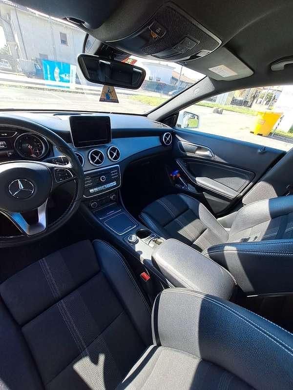 Usata Mercedes CLA180 Edition 109 CV (80 kW) 2018 Bianco Berlina