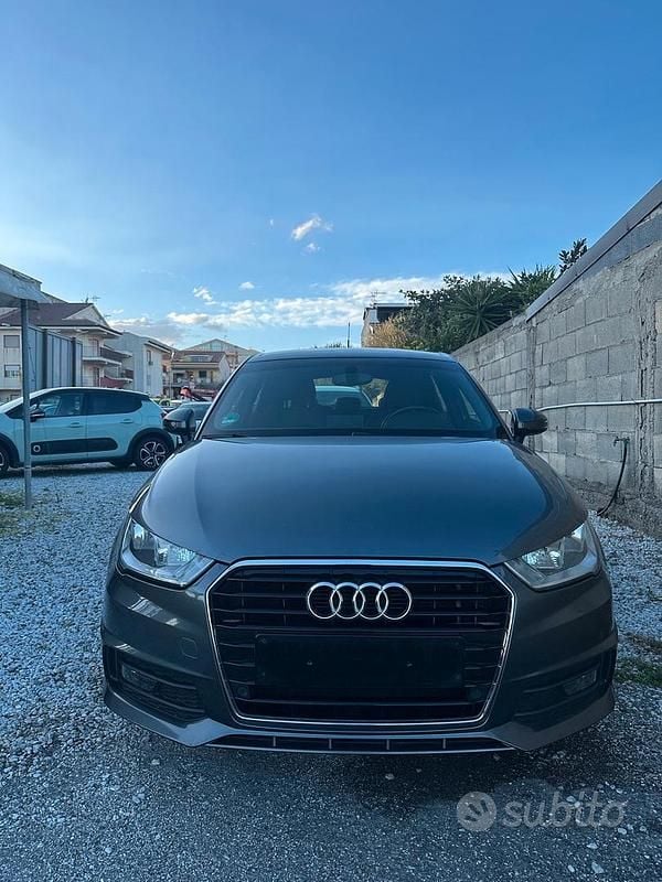 Usata Audi A1 S-Line 116 CV (85 kW) 2015 Grigio Utilitaria