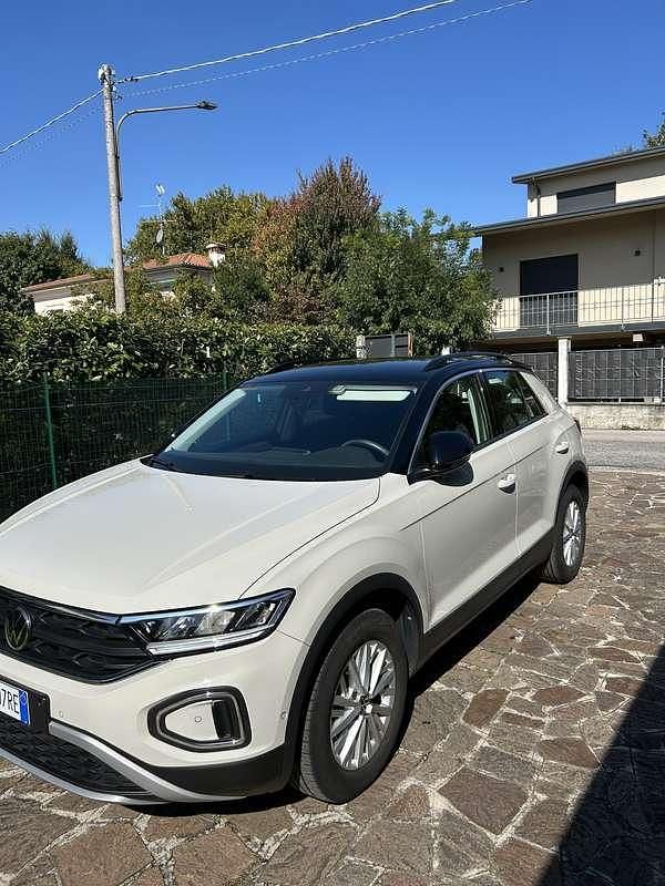 Usata VW T-Roc Life 116 CV (85 kW) 2023 SUV
