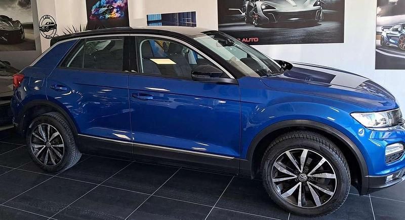 Usata VW T-Roc Style 116 CV (85 kW) 2019 Blu/azzurro SUV