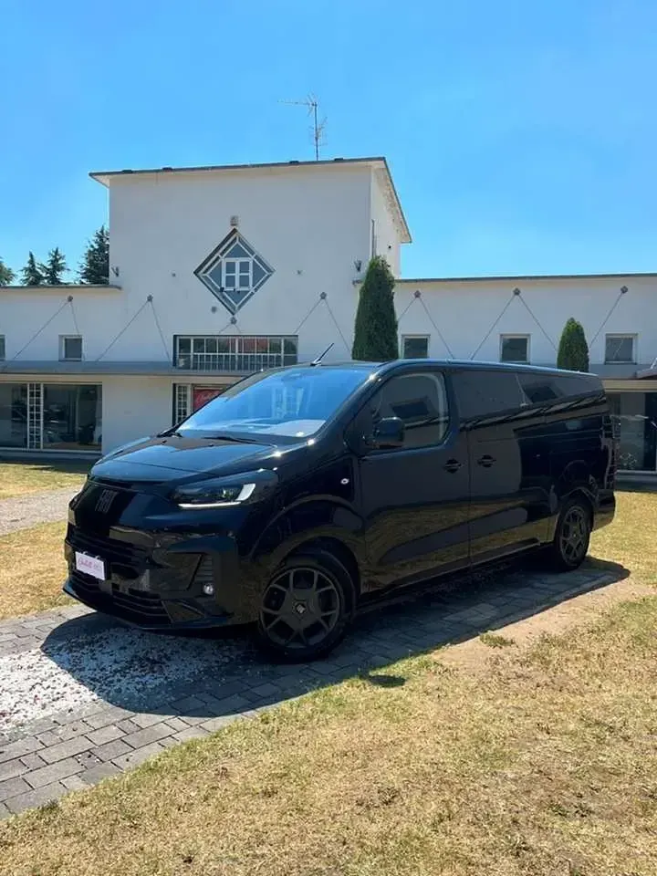 Nuova Fiat Ulysse S 131 kW (179 CV) 2025 Nero Monovolume
