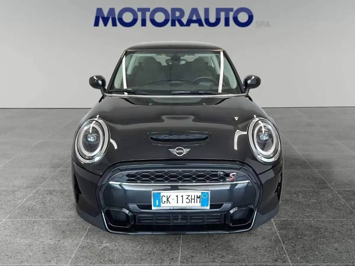 Usata Mini John Cooper Works 178 CV (130 kW) 2022 Nero Utilitaria