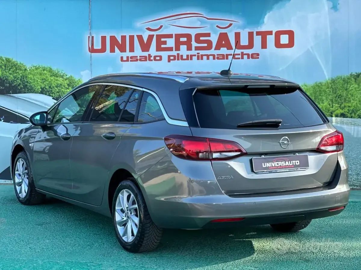 Usata Opel Astra GS Line 122 CV (89 kW) 2021 Grigio Station wagon
