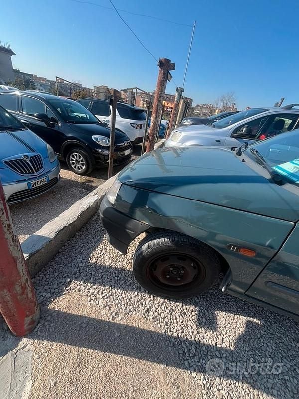 Usata Renault Clio 1990 Verde Utilitaria