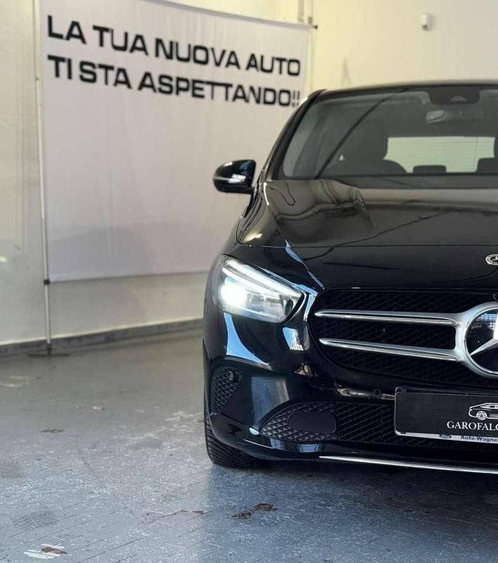 Usata Mercedes B250e 160 CV (117 kW) 2021 Nero Monovolume