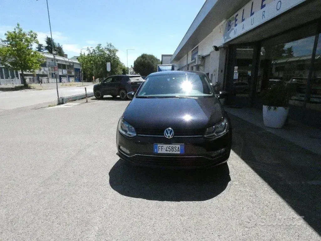 Usata VW Polo Comfortline 75 CV (55 kW) 2016 Nero Berlina
