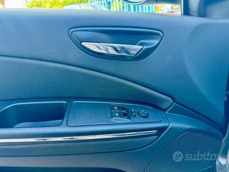Usata Fiat Bravo 120 CV (88 kW) 2012 Utilitaria