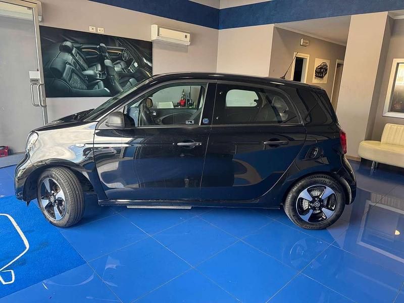 Usata Smart ForFour Electric Drive Pulse 41 kW (56 CV) 2021 Other Utilitaria