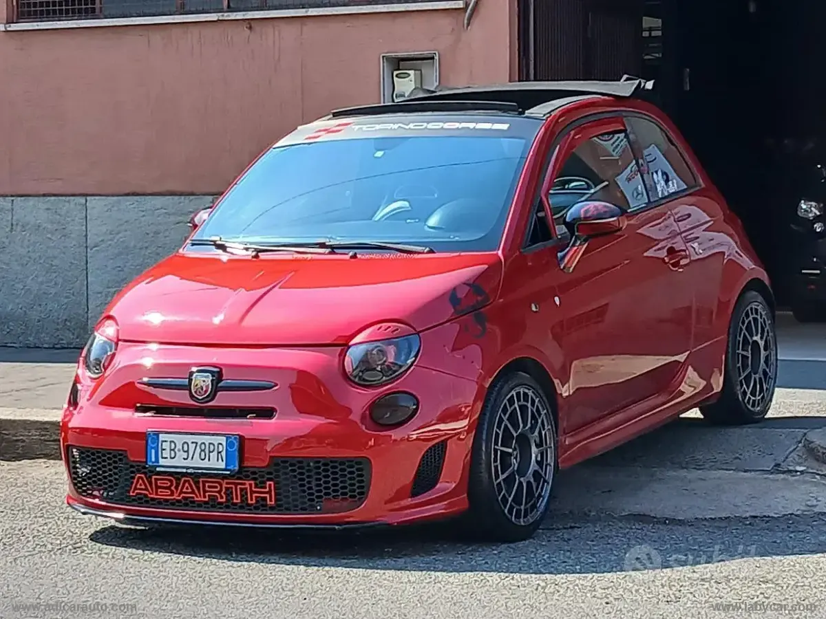 Usata Abarth 500C 140 CV (102 kW) 2010 Rosso Cabrio