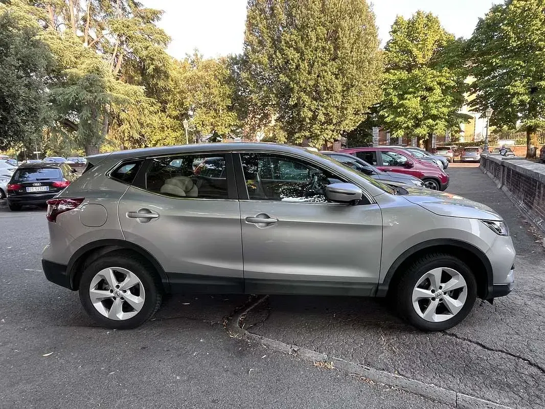 Usata Nissan Qashqai Acenta 116 CV (85 kW) 2020 SUV