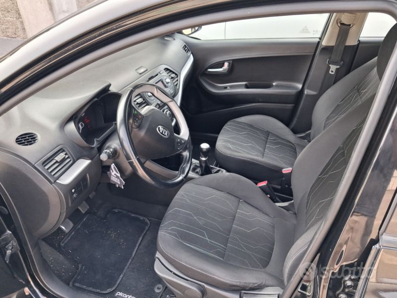 Usata Kia Picanto 69 CV (50 kW) 2014 Nero Utilitaria