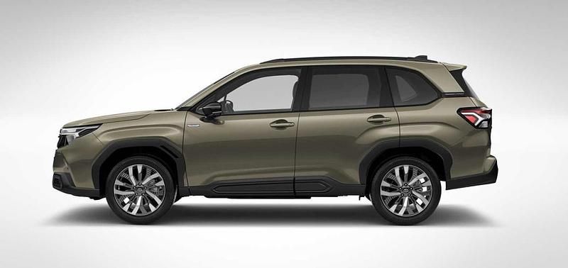 Nuova Subaru Forester Style 136 CV (100 kW) 2025 Verde SUV