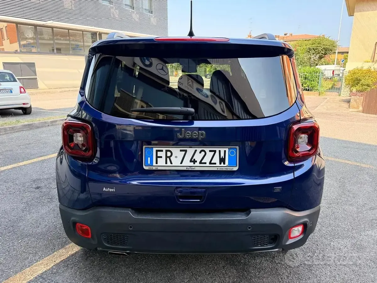 Usata Jeep Renegade 120 CV (88 kW) 2019 Bluazzurro SUV