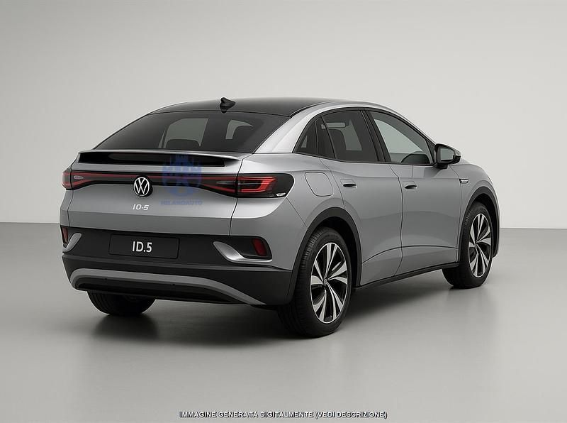 Usata VW ID.5 Pro 210 kW (286 CV) 2024 Grigio SUV
