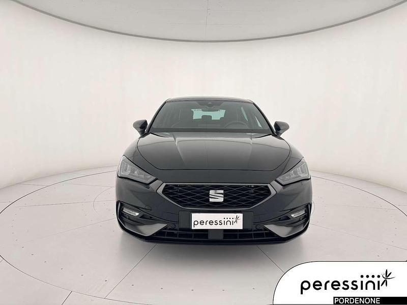 Nuova Seat Leon FR 116 CV (85 kW) 2025 Nero midnight Berlina