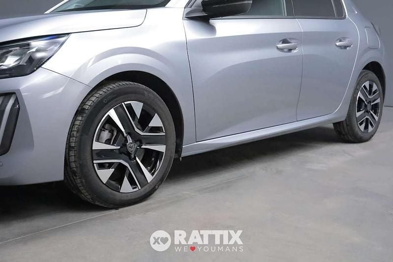 Usata Peugeot 208 Allure 101 CV (74 kW) 2025 Grigio artense Utilitaria
