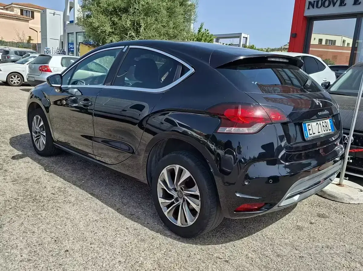 Usata DS Automobiles DS4 111 CV (81 kW) 2012 Nero Berlina