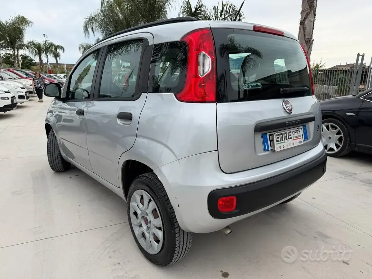 Usata Fiat Panda 80 CV (58 kW) 2015 Grigio Utilitaria