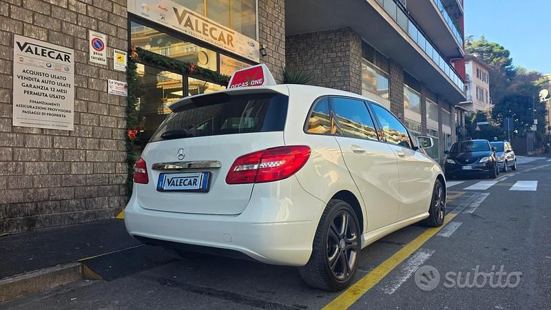 Usata Mercedes B180 Executive 108 CV (79 kW) 2014 Bianco Monovolume