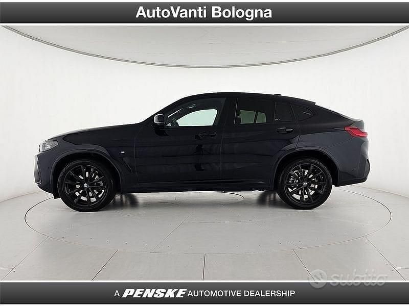 Usata BMW X4 M Sport 190 CV (139 kW) 2025 Blu SUV