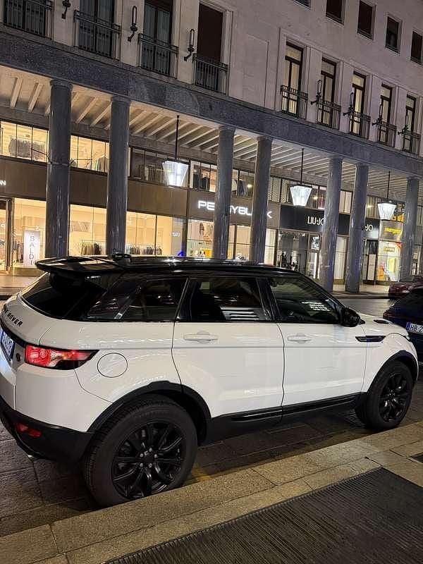 Usata Land Rover Range Rover evoque 150 CV (110 kW) 2015 Bianco SUV