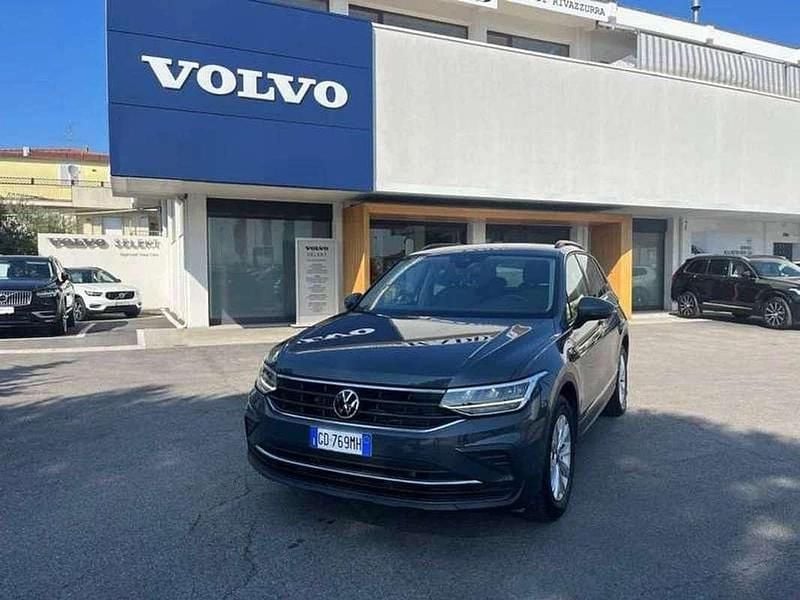 Usata VW Tiguan Life 150 CV (110 kW) 2021 Grigio SUV
