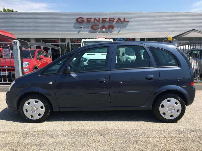 Grigio scuro metallizzato Usata 2008 Opel Meriva Enjoy Monovolume | 2500 € - Immagine 1/4