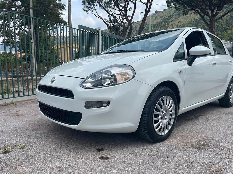 Usata Fiat Grande Punto 2017 Bianco Utilitaria