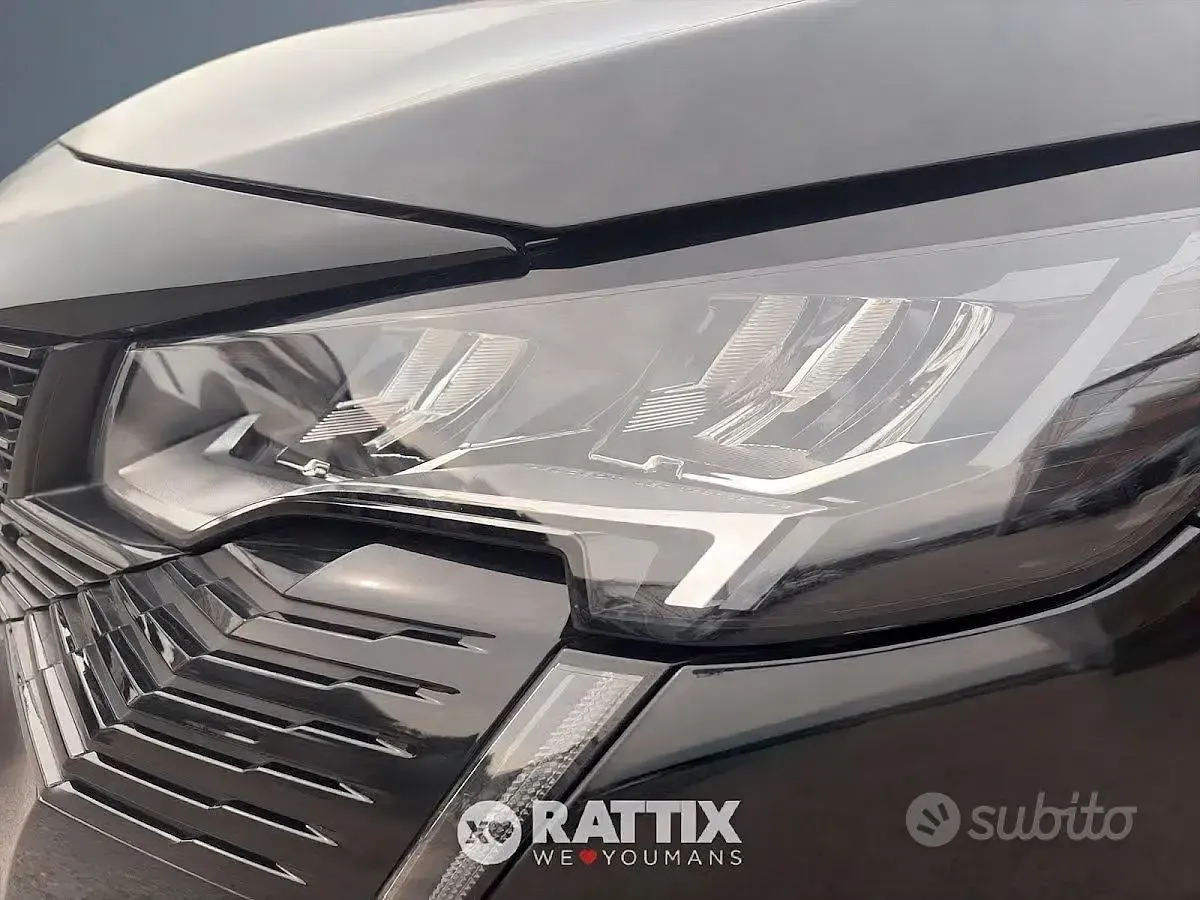 Usata Peugeot 5008 Allure 131 CV (96 kW) 2024 Nero perla SUV