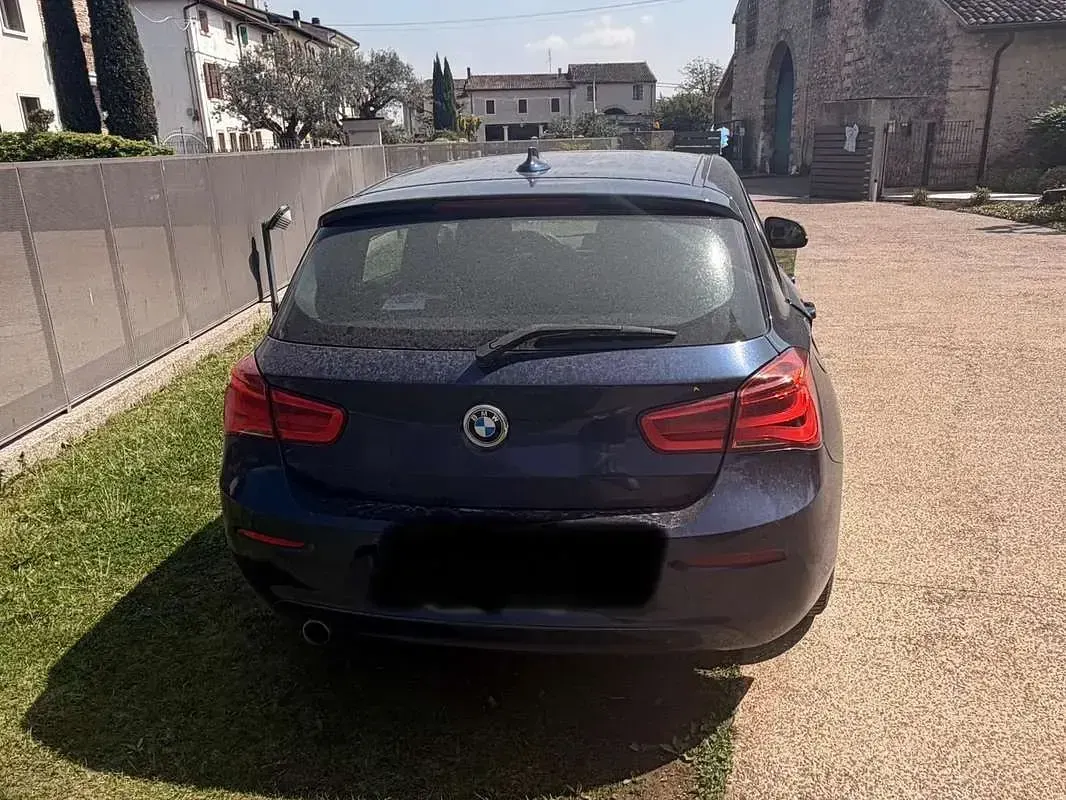 Usata BMW 116 116 CV (85 kW) 2017 Blu/azzurro Utilitaria