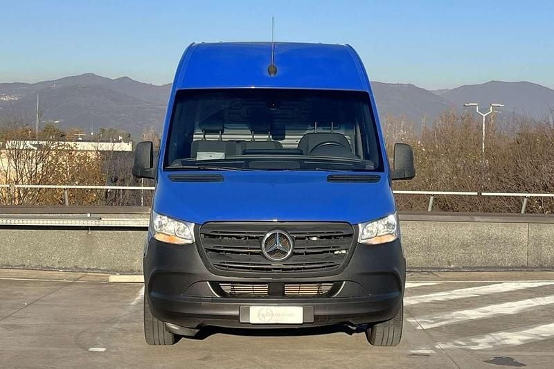 Usata Mercedes Sprinter 114 CV (83 kW) 2020 Blu Furgone