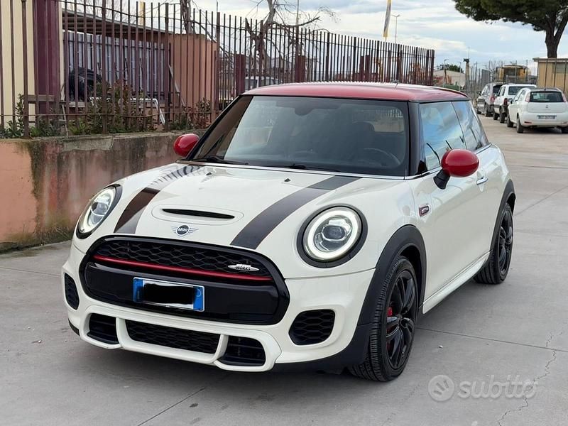 Usata Mini John Cooper Works 231 CV (169 kW) 2019 Bianco Utilitaria