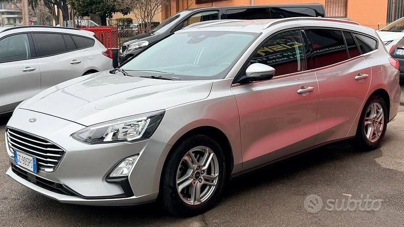 Usata Ford Focus Active 120 CV (88 kW) 2020 Grigio Station wagon