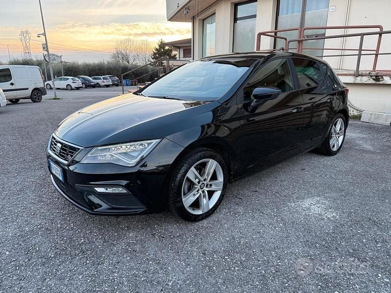 Usata Seat Leon FR 116 CV (85 kW) 2018 Nero Berlina