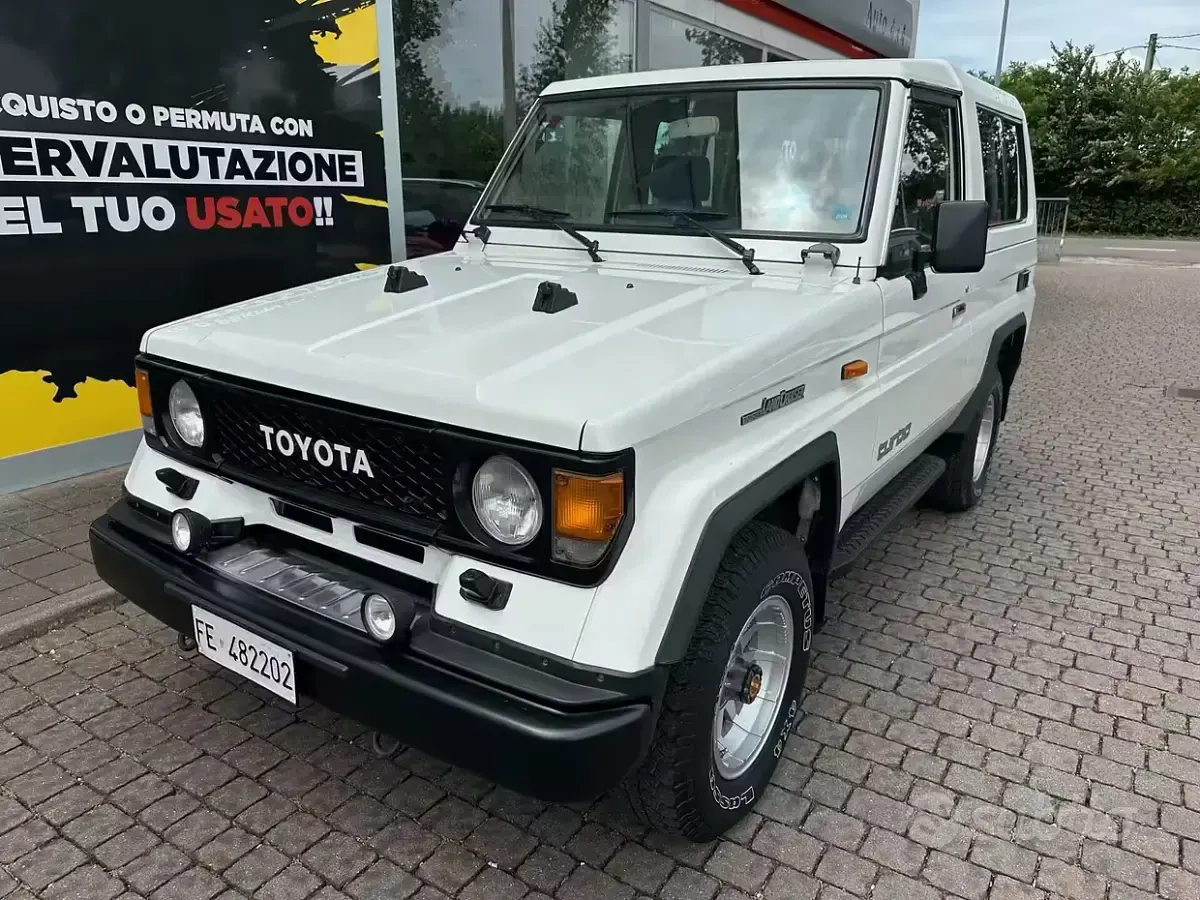 Usata Toyota Land Cruiser 86 CV (63 kW) 1990 SUV