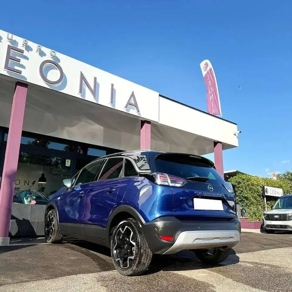 Usata Opel Crossland Ultimate 131 CV (96 kW) 2023 Navy blue SUV