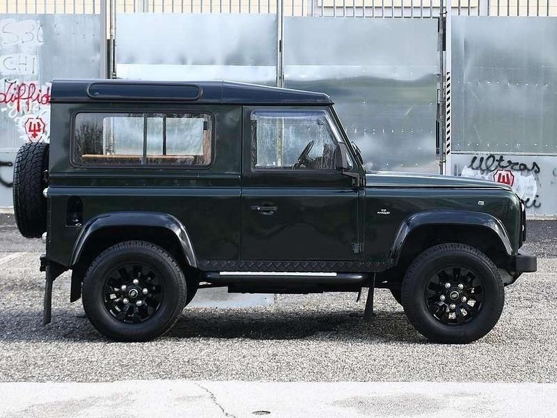 Usata Land Rover Defender 136 CV (100 kW) 1996 Verde SUV