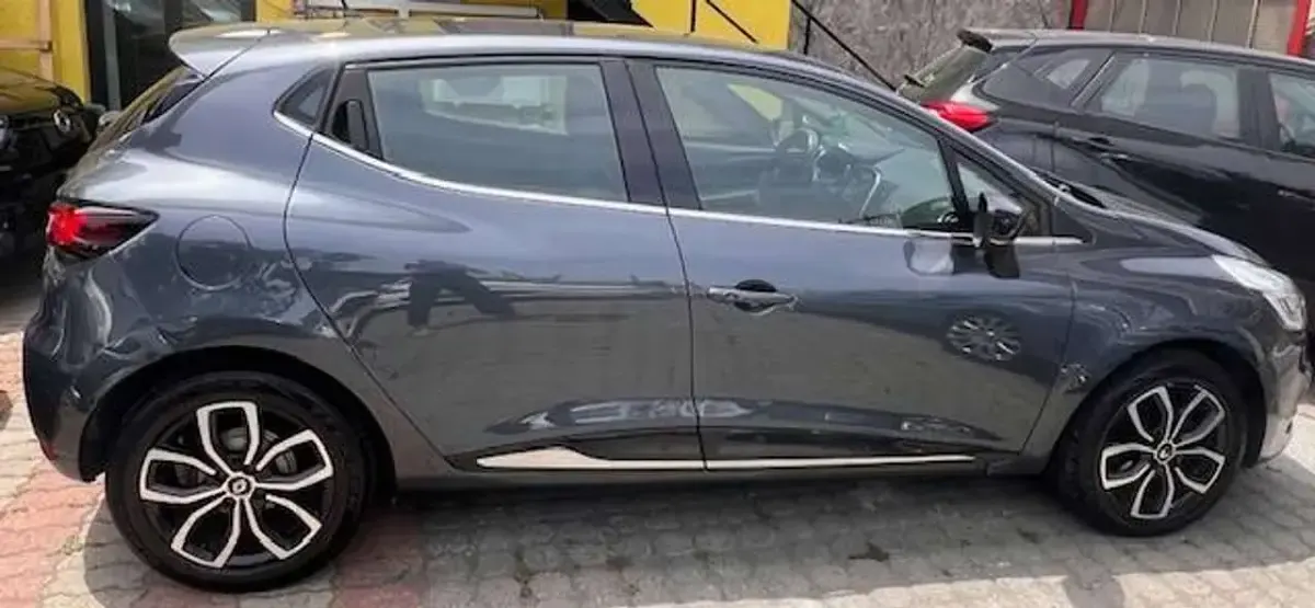 Usata Renault Clio IV 90 CV (66 kW) 2018 Grigio Berlina