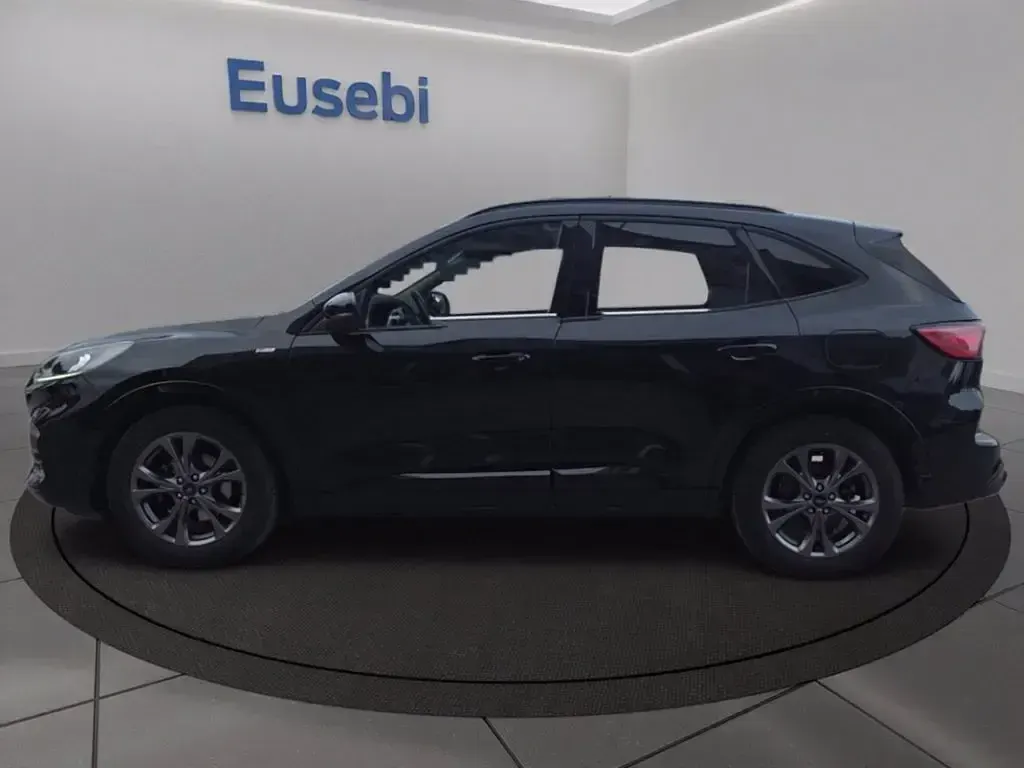 Usata Ford Kuga ST-Line 120 CV (88 kW) 2022 Nero SUV