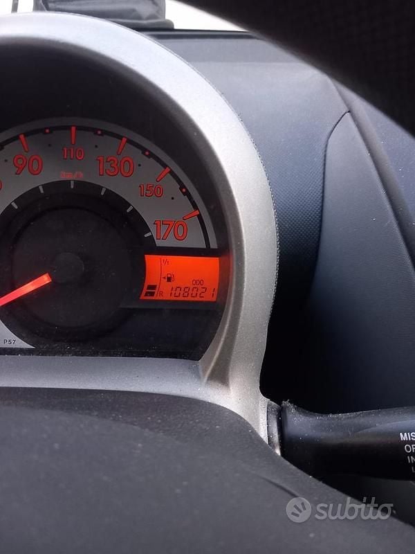 Usata Citroën C1 68 CV (50 kW) 2008 Grigio Utilitaria