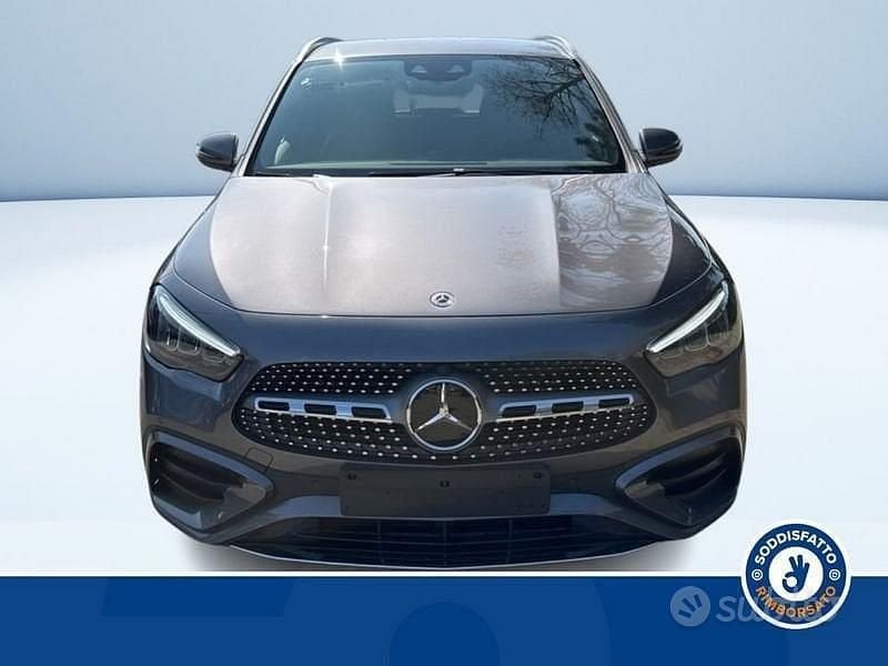 Nuova Mercedes GLA250 163 CV (119 kW) 2025 Grigio SUV
