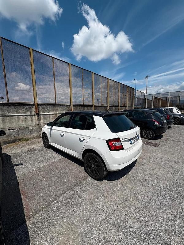 Usata Skoda Fabia Ambition 90 CV (66 kW) 2018 Bianco Utilitaria