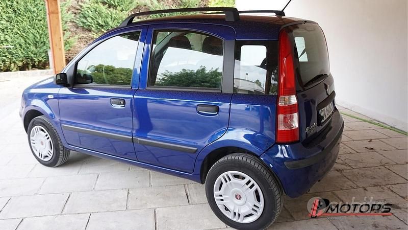 Usata Fiat Panda Dynamic 60 CV (44 kW) 2009 Blu Utilitaria
