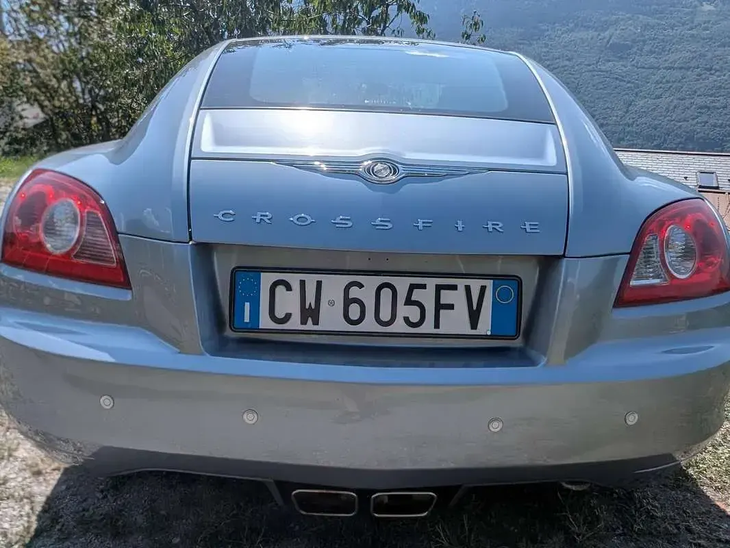 Usata Chrysler Crossfire 218 CV (160 kW) 2005 Argento Coupé